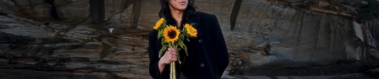 Heliur Fuginzi RAF, still 2